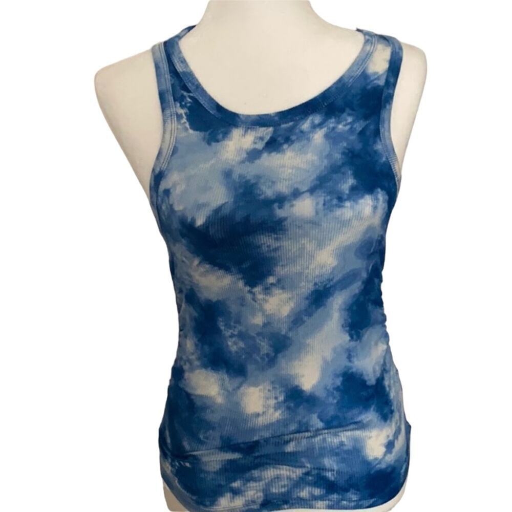 $13 Forever 21 Women’s Racerback Tank Top Size M ⭐️⭐️⭐️⭐️⭐️NEW